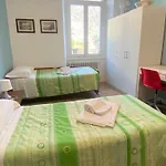 The Comfort - Big In With Garden And Terrace
