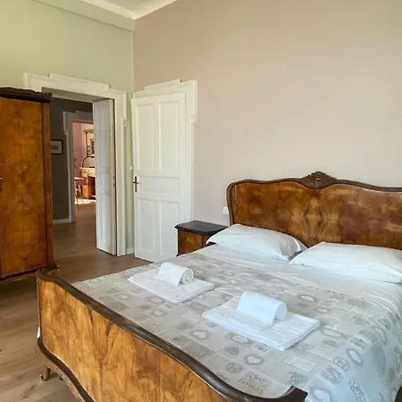 The Comfort - Big In With Garden And Terrace Argegno