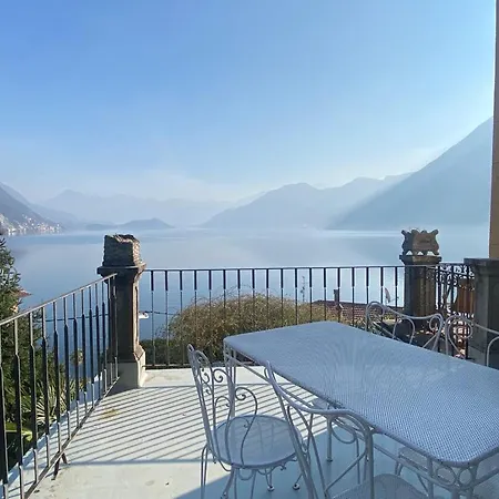 The Comfort - Big In With Garden And Terrace Apartmán *